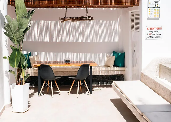 Casa Reale Fira (Santorini)